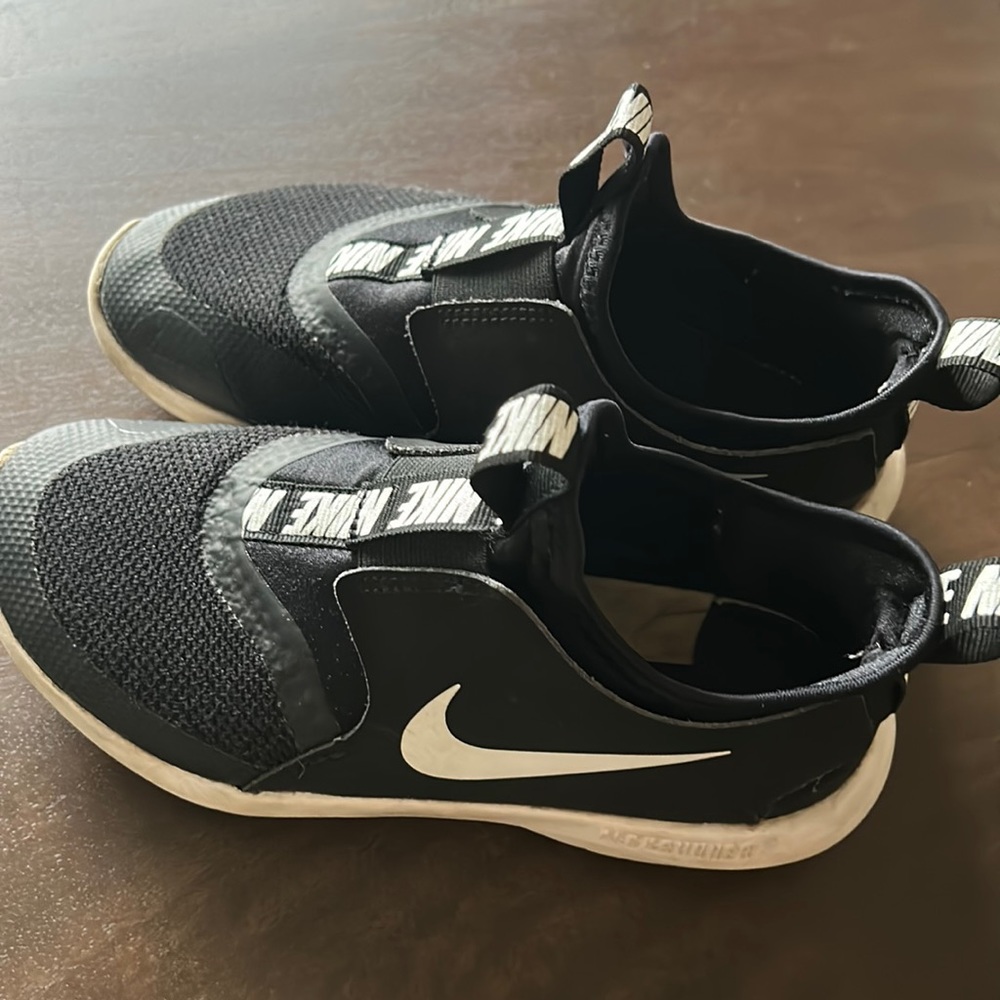 Kids Nike flex runner